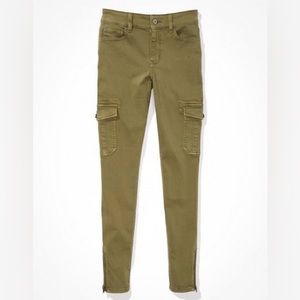 NWT American Eagle Next Level High-Waisted Cargo Jeggings